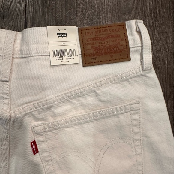 New Levi's Premium Shorts 29 Women's 501 Original Fit High Rise White Boho 2.5" - Picture 15 of 15